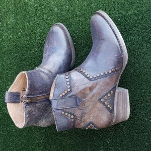 Circle G Distressed Brown Leather Studded Ankle Booties